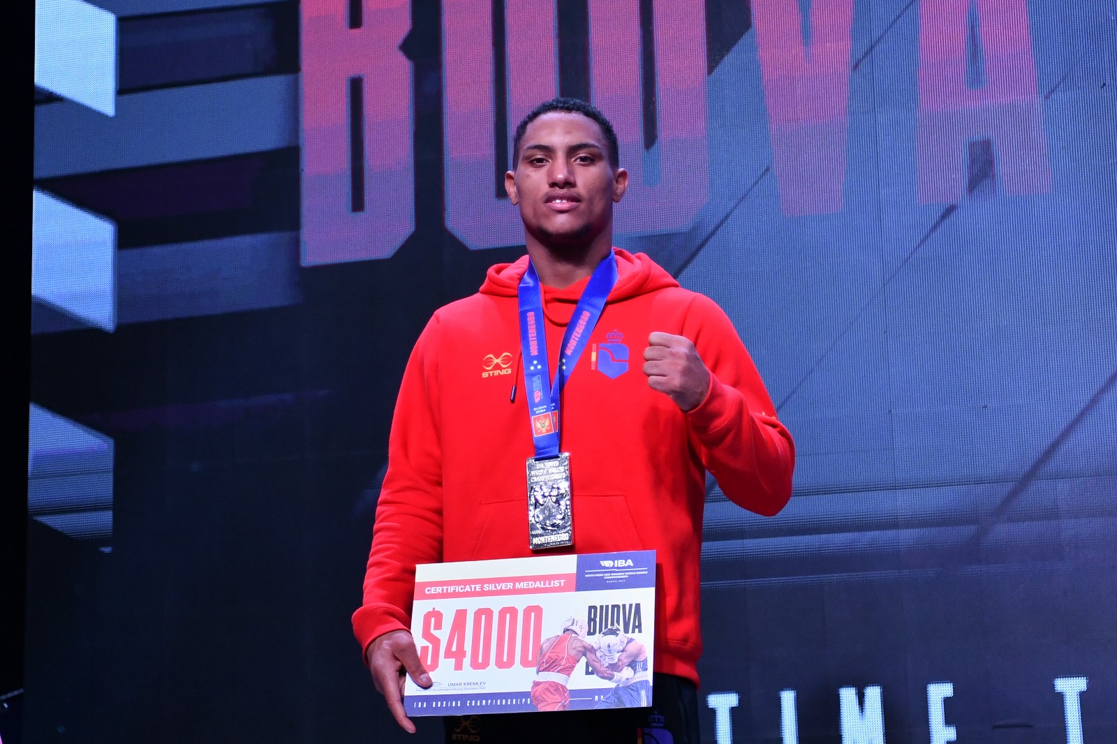 YOLBER BANDOMO CONSIGUE UNA HISTÓRICA MEDALLA DE PLATA EN LOS CAMPEONATOS DEL MUNDO DE CATEGORÍA JOVEN