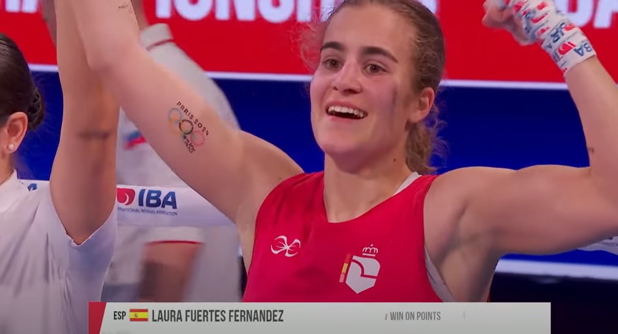 CAMPEONATOS DEL MUNDO FEMENINOS, NIS 2025: LAURA FUERTES AVANZA A CUARTOS DE FINAL