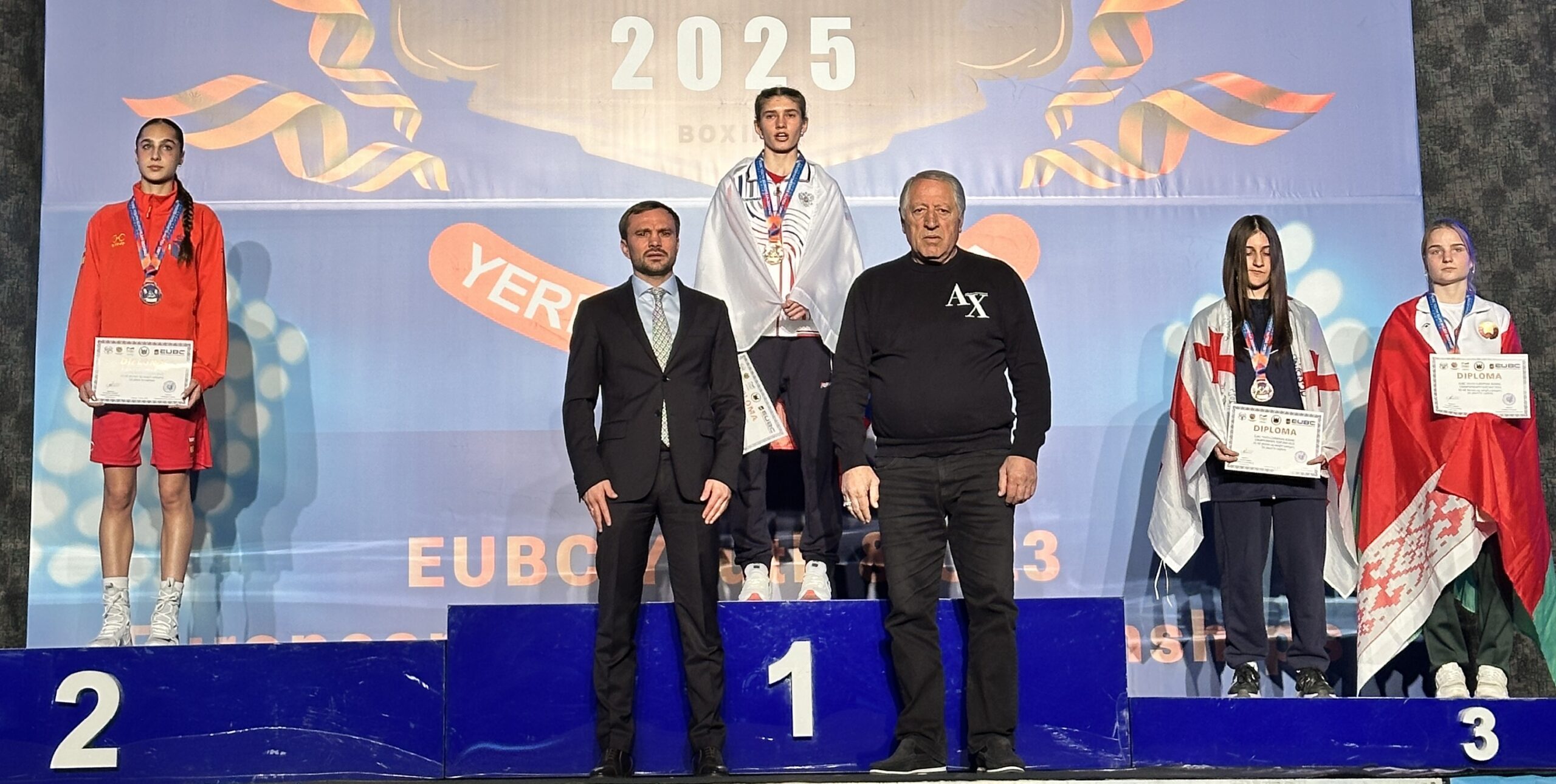 ESPAÑA CONSIGUE CINCO MEDALLAS EN LOS CAMPEONATOS DE EUROPA DE CATEGORÍA JOVEN DE LA EUBC
